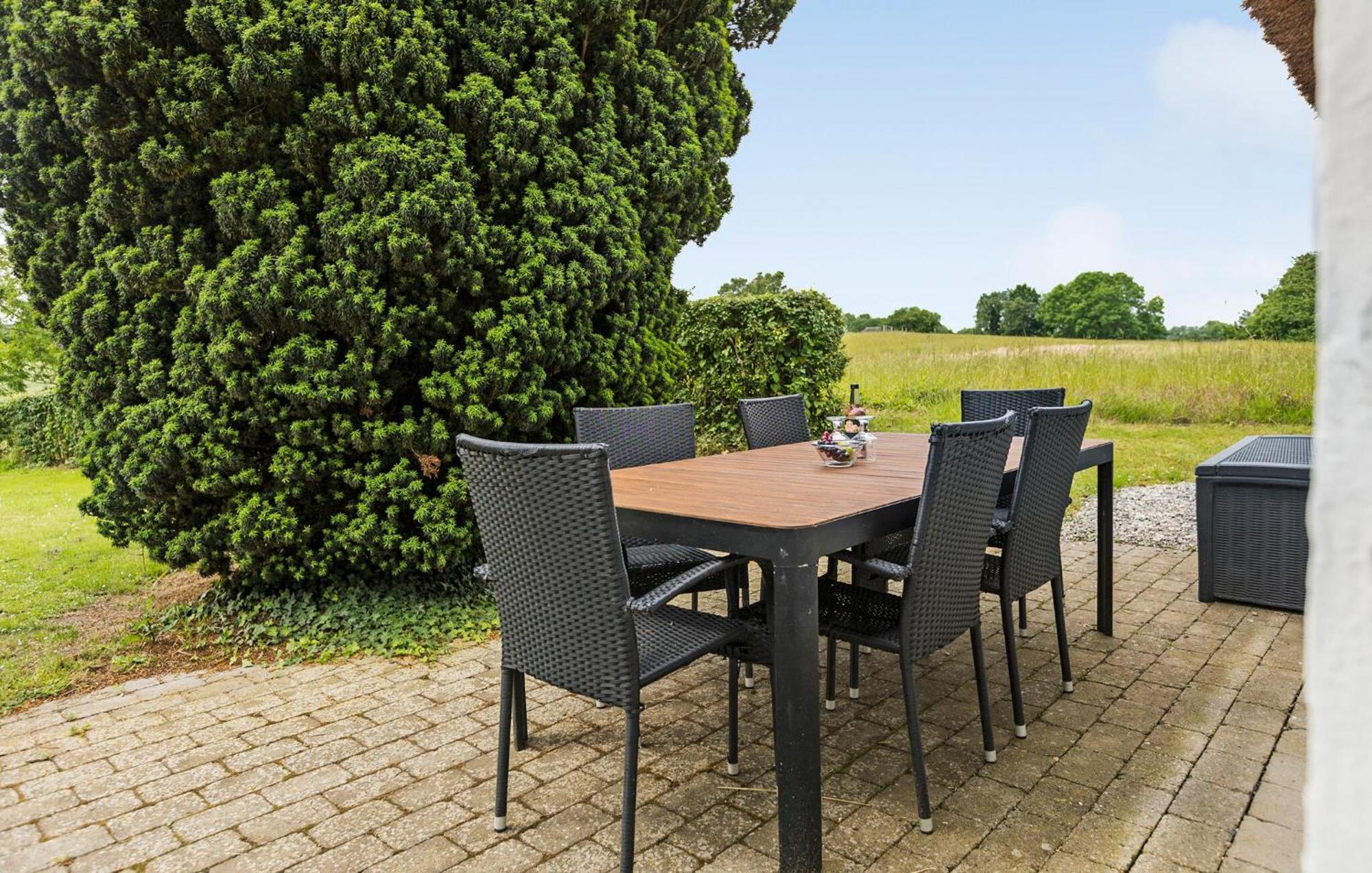 Lovely Home In Augustenborg With Wifi Asserballeskov Exterior foto
